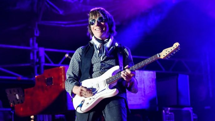 Jeff Beck Talks Eric Clapton Rivalry and What Motown Taught Him